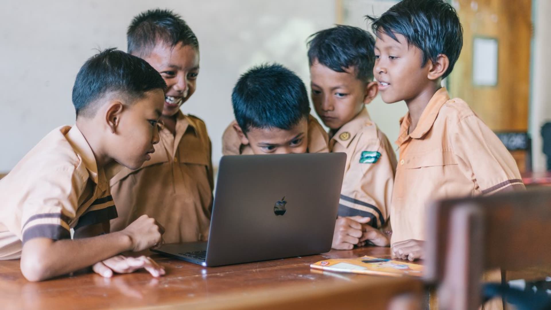 Selamat Datang di SMK Uji MSDKJNT2